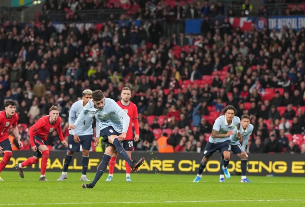 Hasil Pertandingan Inggris vs Uruguay 1-1 Gol Valverde Buyarkan Kemenangan Three Lions