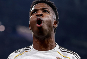 Real Madrid vs Atletico 3-2 Brace Vinicius Antar Los Blancos Taklukkan Rival