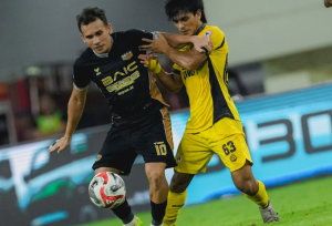 Dewa United vs Semen Padang 1-0 Kabau Sirah Susul PSBS Biak Turun Kasta